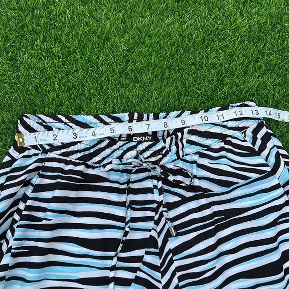 DKNY Zebra Print Pants size small - Picture 4 of 7